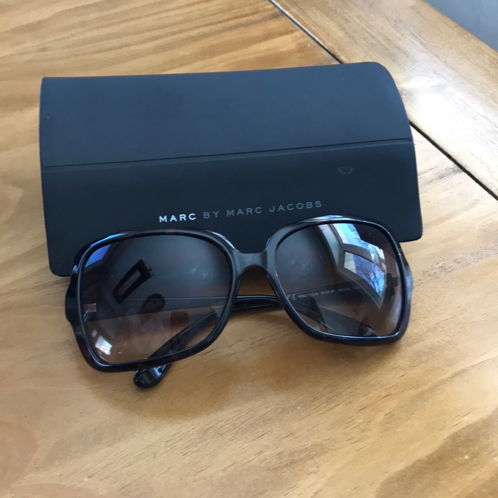 Marc Jacobs sunglasses